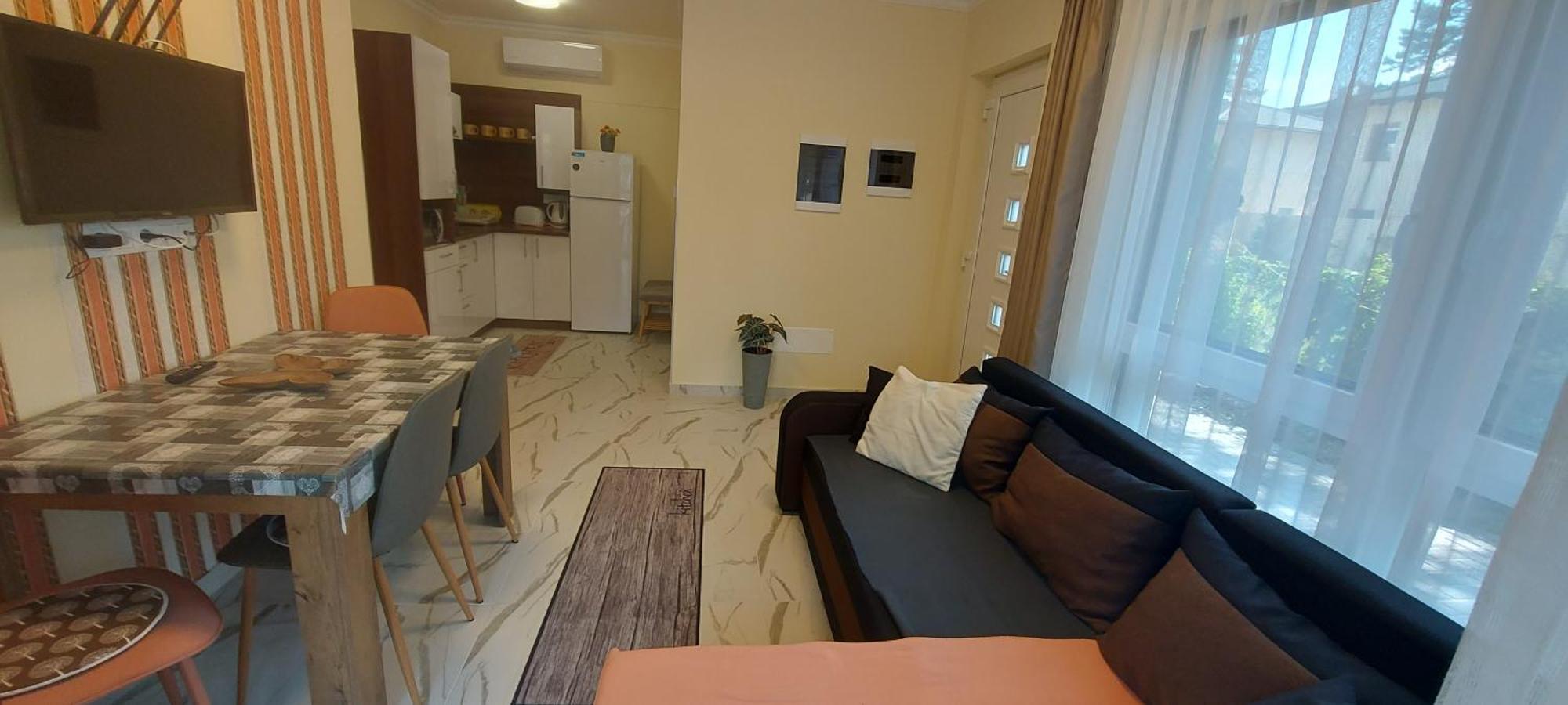 Balatoni Aranyparti Apartmanok Сиофок Екстериор снимка