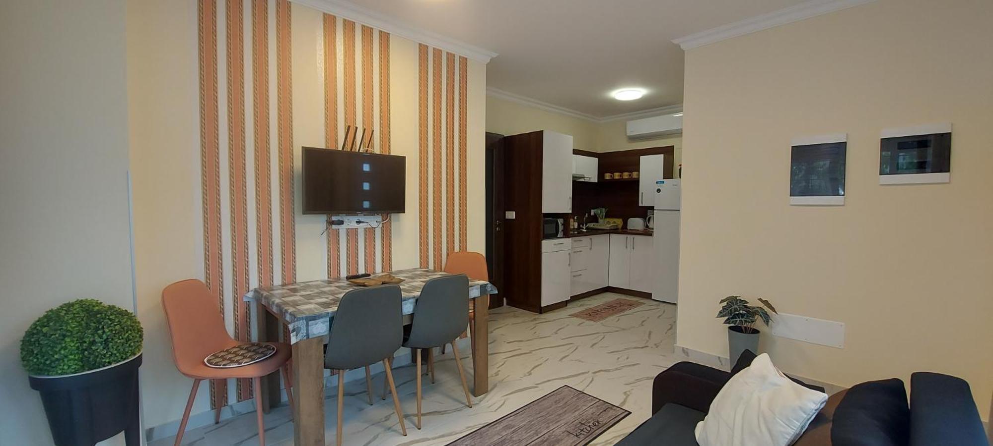 Balatoni Aranyparti Apartmanok Сиофок Екстериор снимка